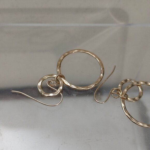 14K Yellow Gold Hammered Hoop Dangle Earrings Lightweight Double Loop Design - Picture 7 of 9